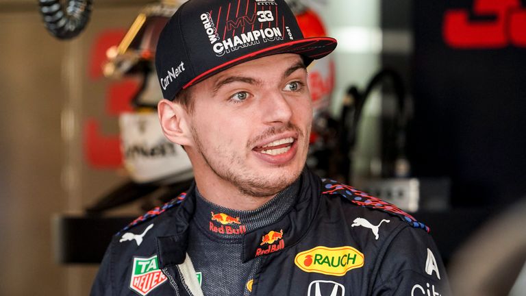  Formula 1 world champion Max Verstappen has agreed a new multi-year contract with Red Bull 